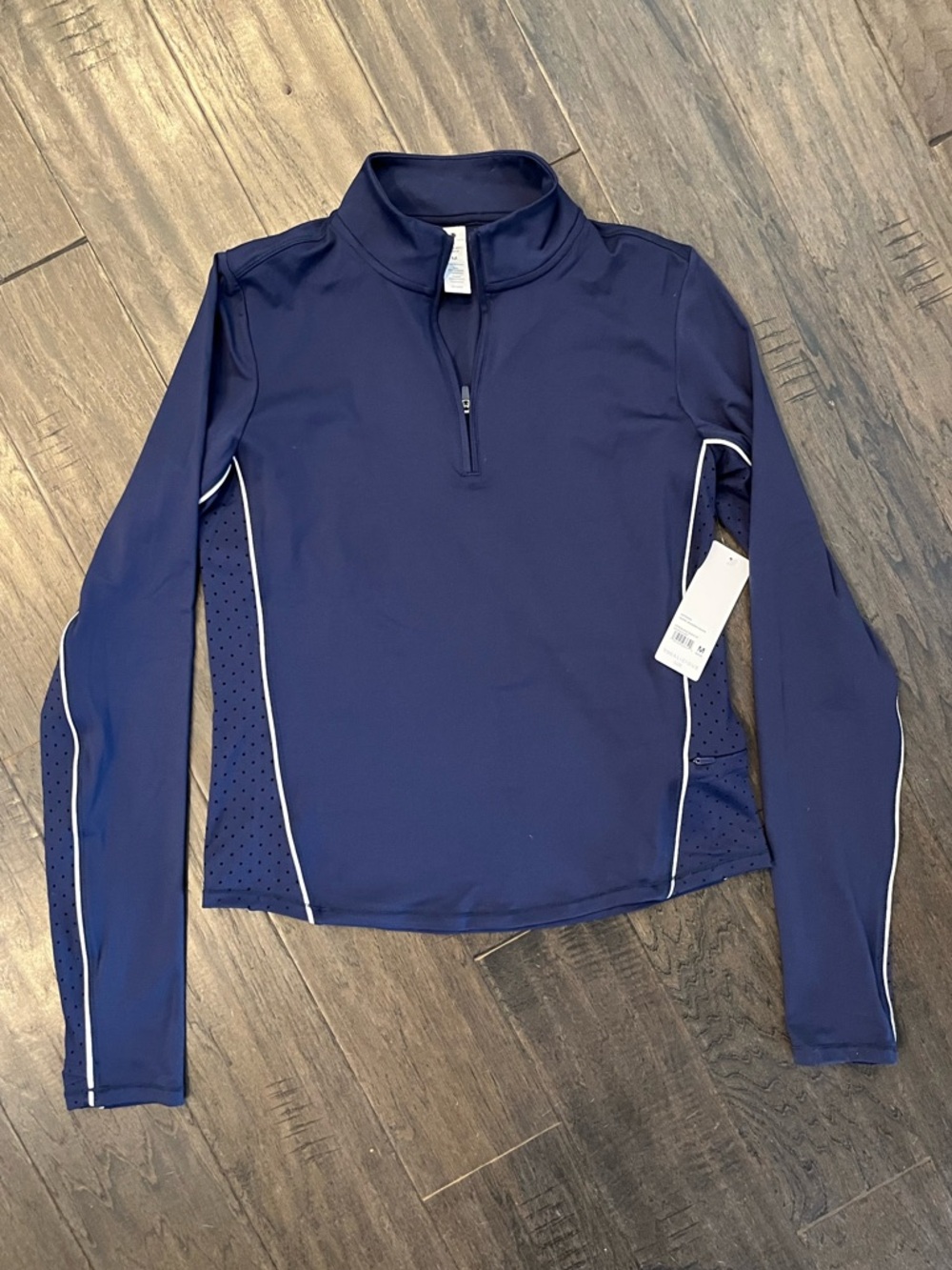 NWT Yogaliscious Lux Interlock Serve It Up Half Zip | Naval Academy/White | Sz M - Picture 8 of 13